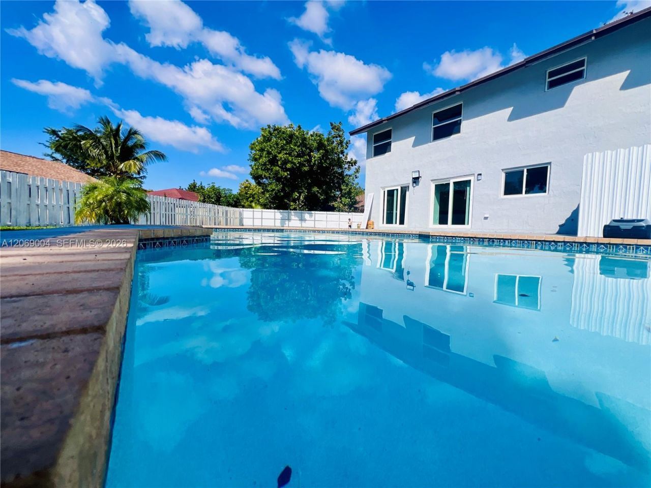 750 SW 98th Ave , Pembroke Pines, FL 33025 Photo