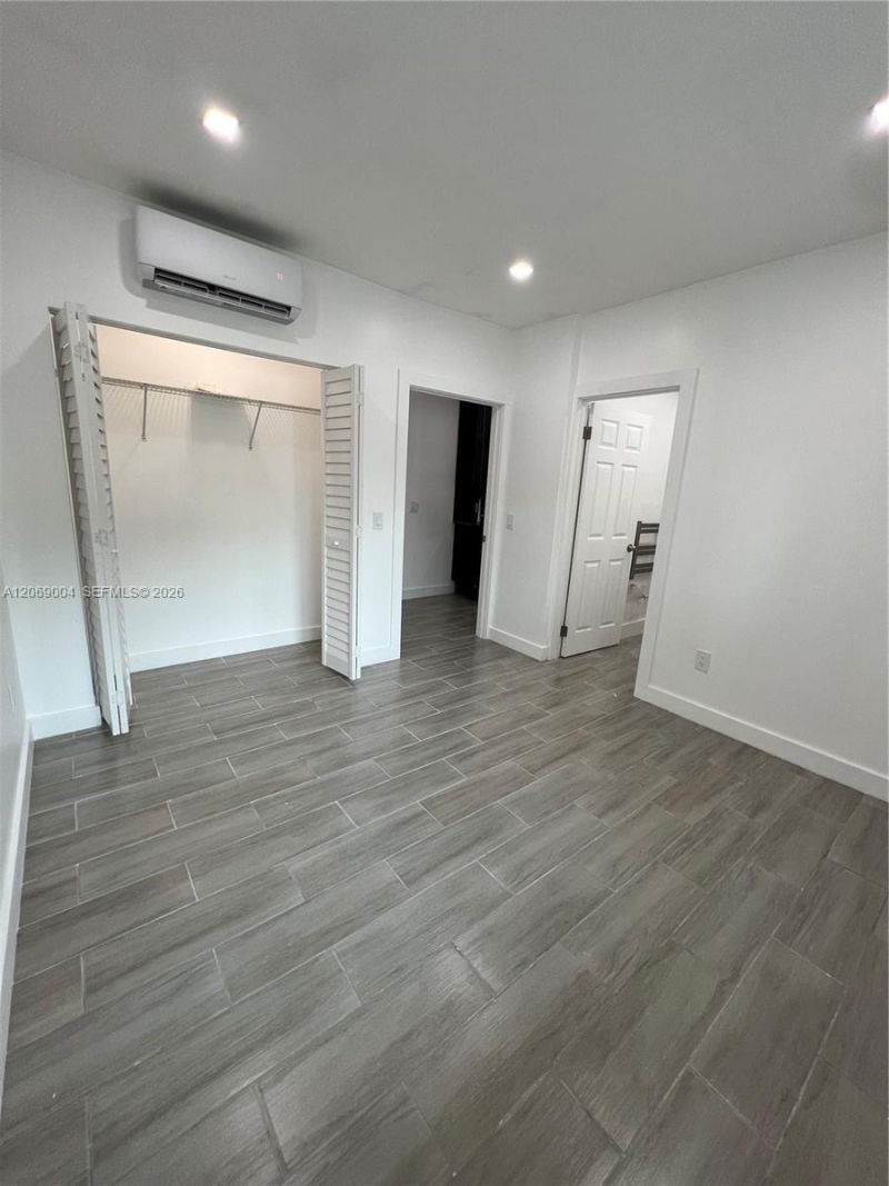 750 SW 98th Ave , Pembroke Pines, FL 33025 Photo