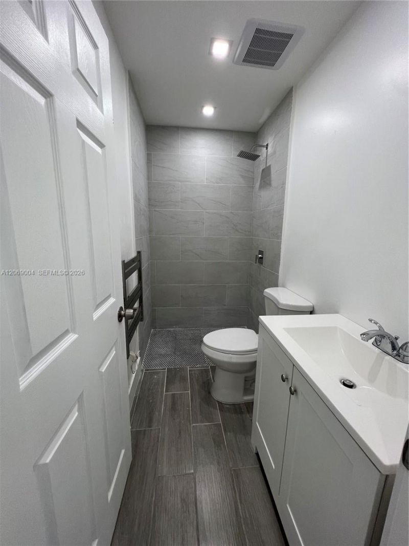 750 SW 98th Ave , Pembroke Pines, FL 33025 Photo