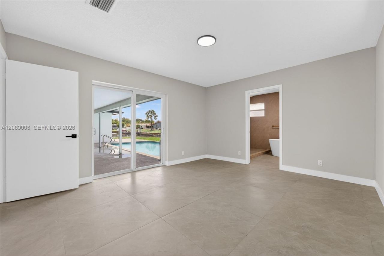 6091 SW 14th St , Plantation, FL 33317 Photo