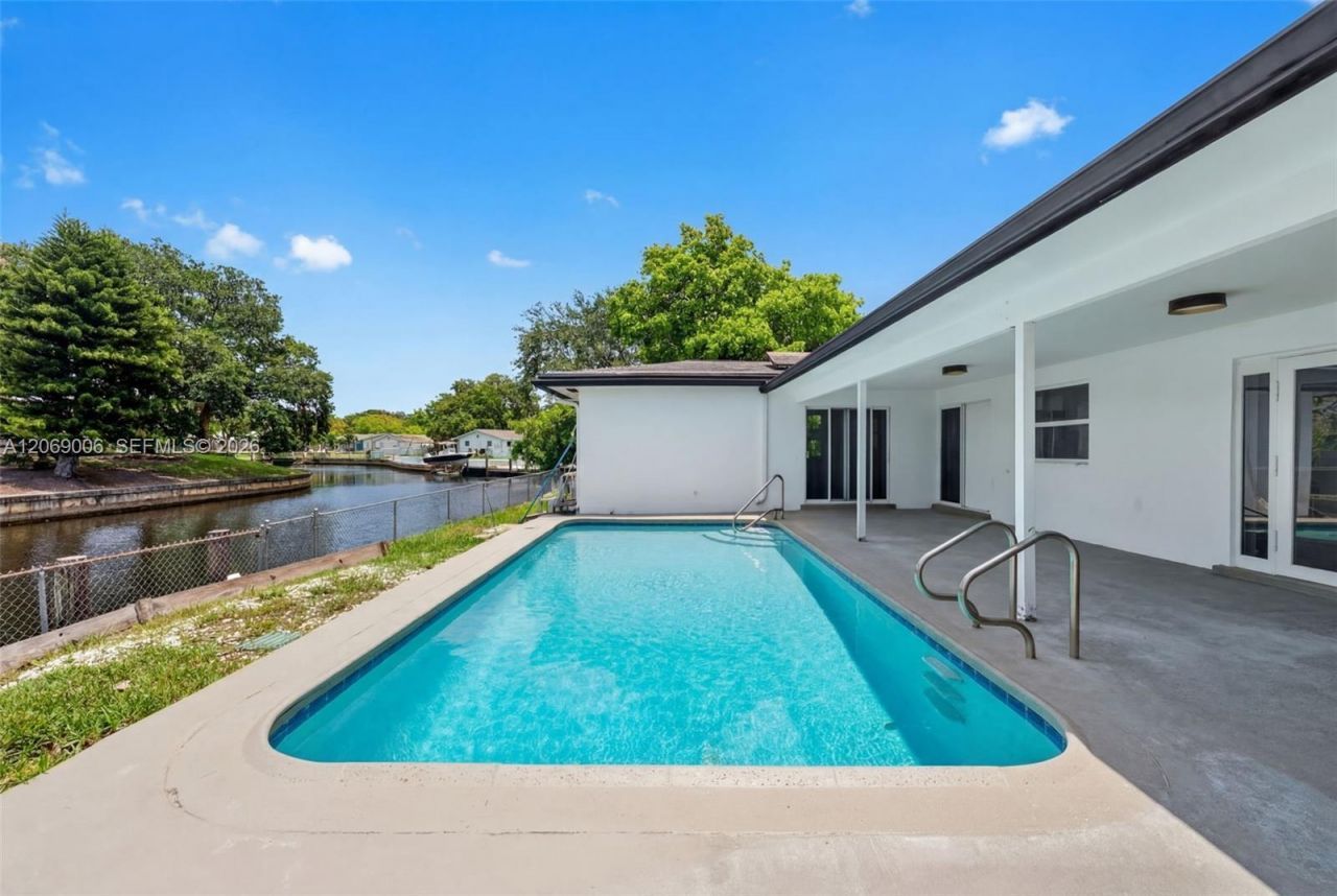 6091 SW 14th St , Plantation, FL 33317 Photo