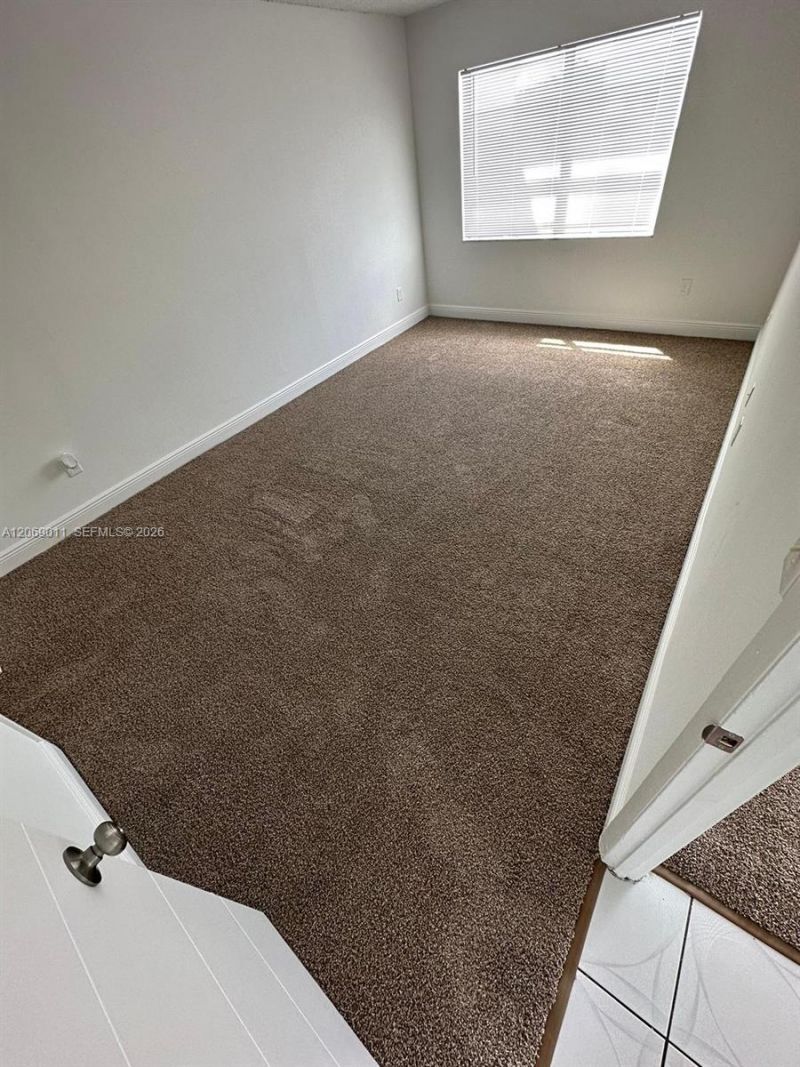 488 NW 165th St Rd , Unit B-614, Miami, FL 33169 Photo