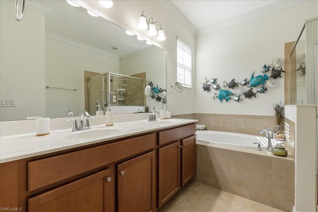 1987 Fairmont Ln , Naples, FL 34120 Photo