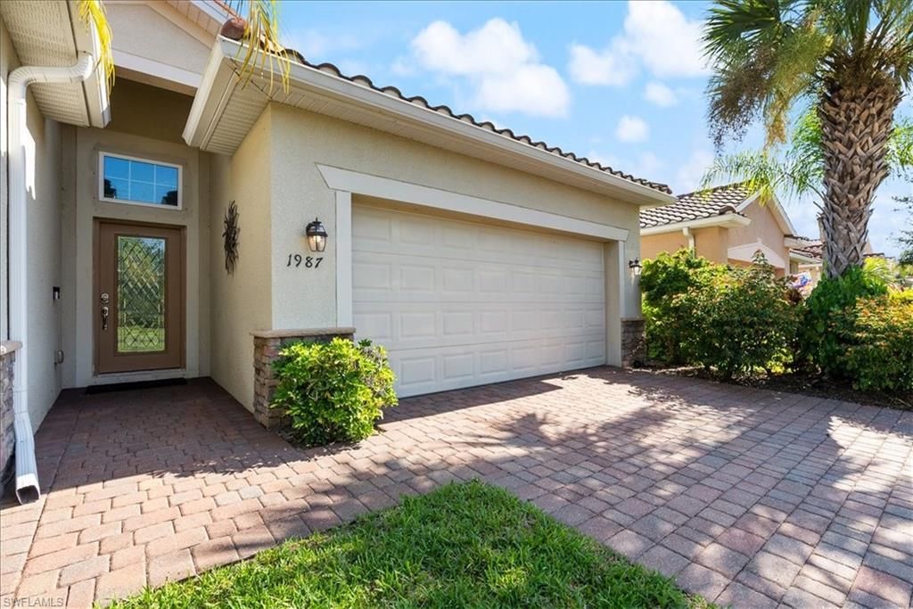 1987 Fairmont Ln , Naples, FL 34120 Photo