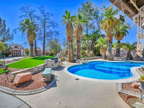 2935 S Torrey Pines Drive , Las Vegas, NV 89146
