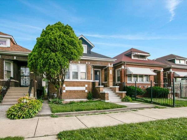 7320 S Oakley Avenue , Chicago, IL 60636