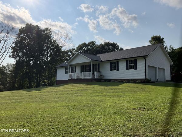 6155 Babelay Rd, Knoxville, TN 37924