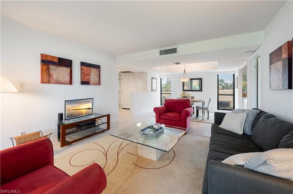 4551 Gulf Shore Blvd N, Unit 306, Naples, FL 34103 Photo