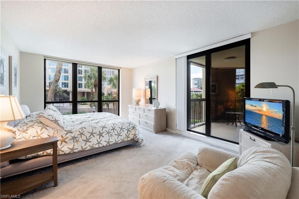 4551 Gulf Shore Blvd N, Unit 306, Naples, FL 34103 Photo
