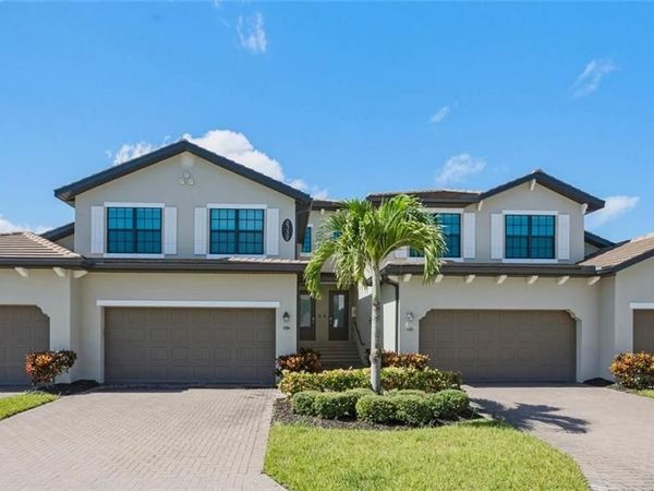 2352 Anguilla DR, Unit 201, NAPLES, FL 34120