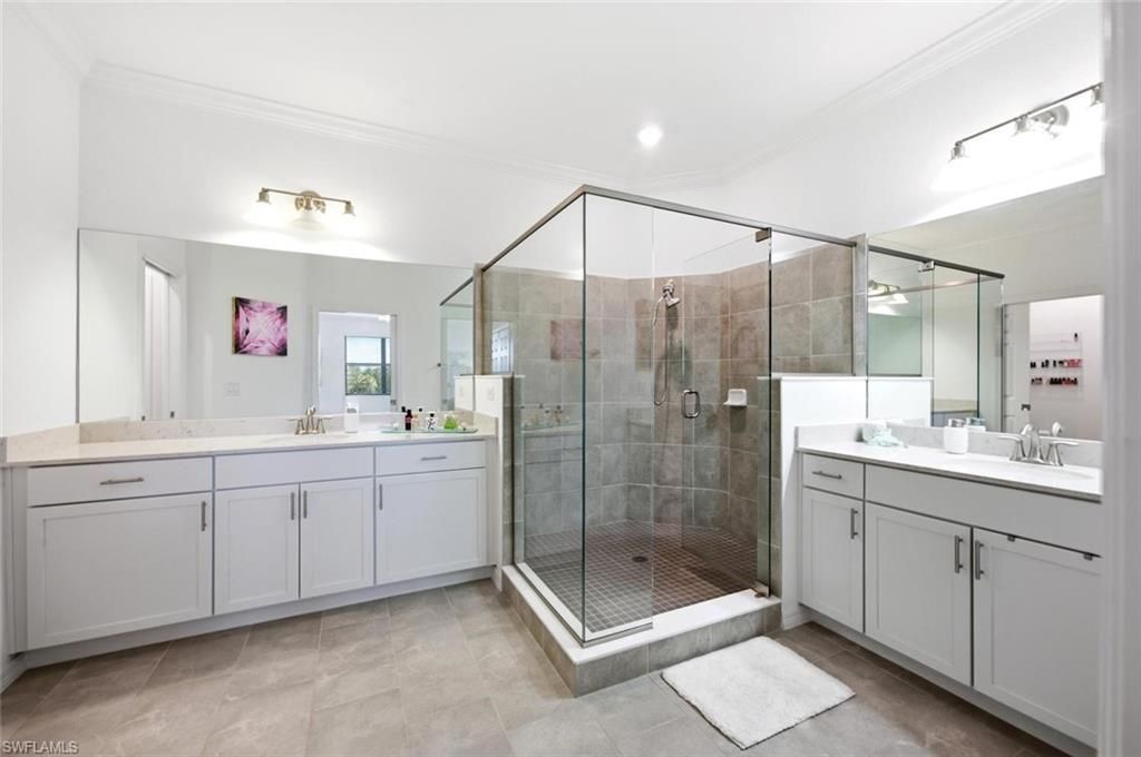 2352 Anguilla Dr, Unit 201, Naples, FL 34120 Photo