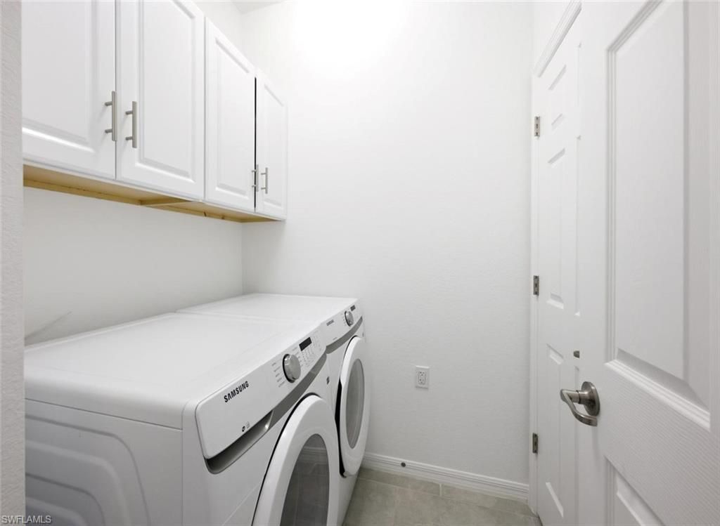 2352 Anguilla Dr, Unit 201, Naples, FL 34120 Photo