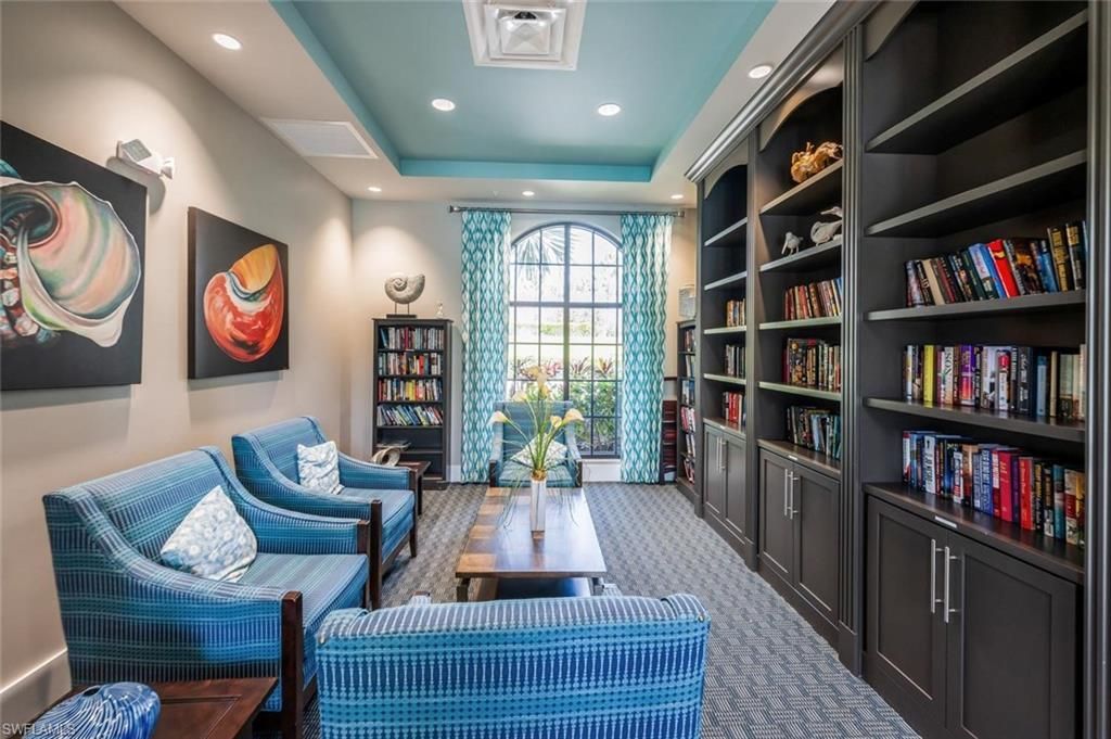 2352 Anguilla Dr, Unit 201, Naples, FL 34120 Photo