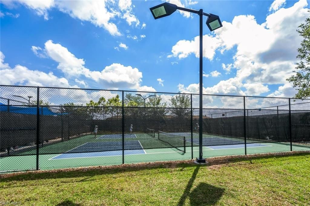 2352 Anguilla Dr, Unit 201, Naples, FL 34120 Photo