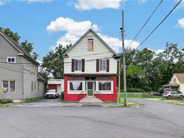 1 Warsaw Street, Buffalo, NY 14218