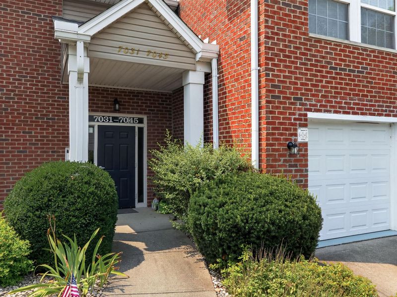 7041 Glen Kerry Court, Florence, KY 41042 Photo 2
