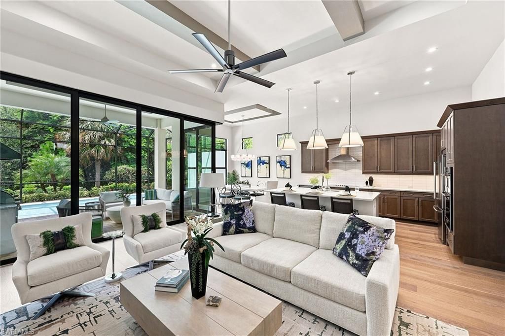 2935 Coco Lakes Dr, Naples, FL 34105 Photo