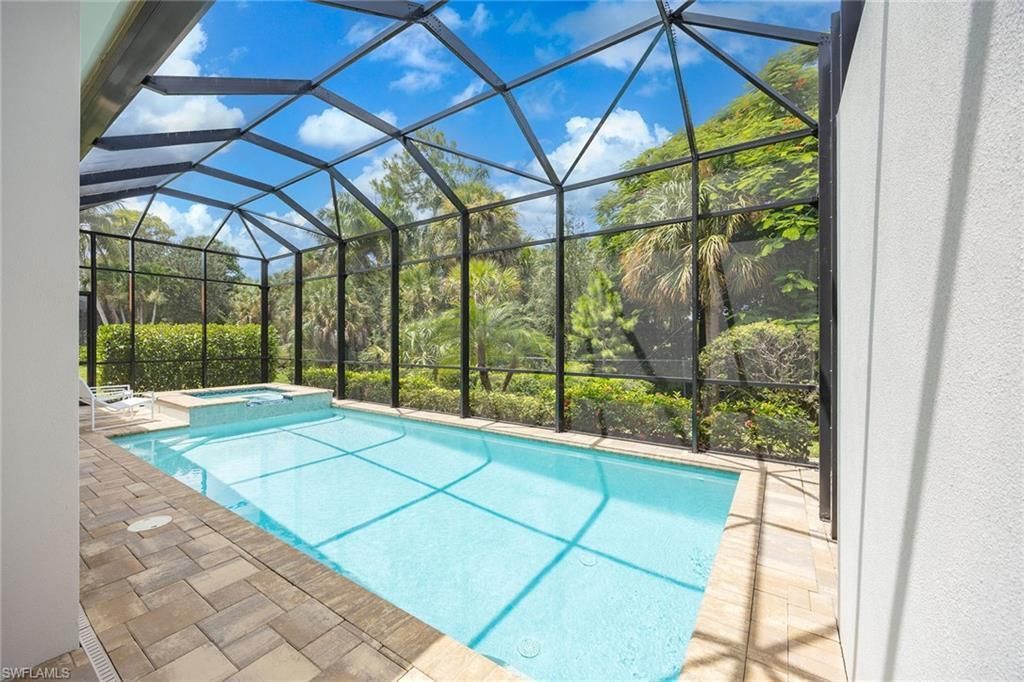 2935 Coco Lakes Dr, Naples, FL 34105 Photo