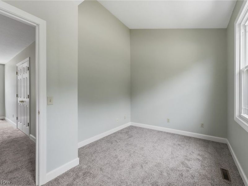 6114 Groton Street NW, Canton, OH 44708 Photo 28