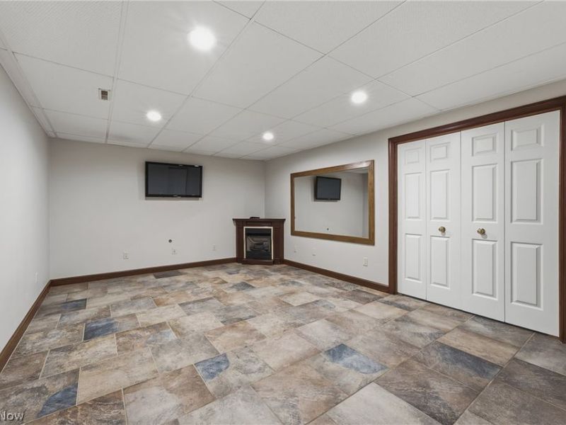 6114 Groton Street NW, Canton, OH 44708 Photo 38