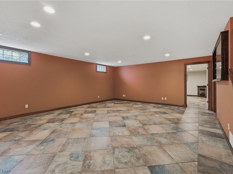 6114 Groton Street NW, Canton, OH 44708 Photo 40