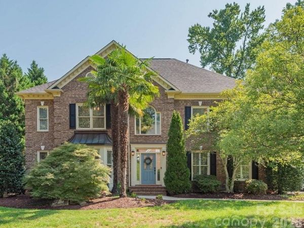 11645 Stonebriar Drive, Charlotte, NC 28277