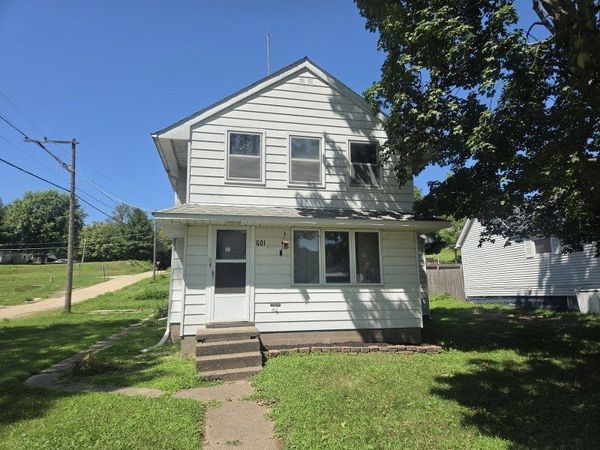601 7th Avenue , Fulton, IL 61252