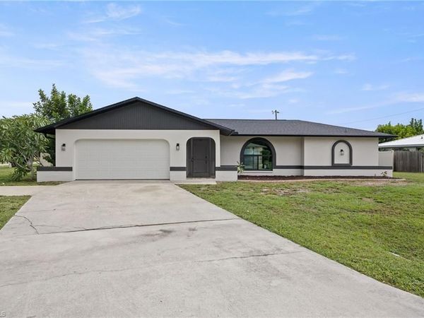 812 SE 34th ST, CAPE CORAL, FL 33904