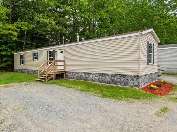 15 Trailer Park Road, Haverhill, NH 03785