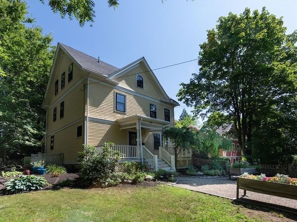 147 Lowell St, Arlington, MA 02474