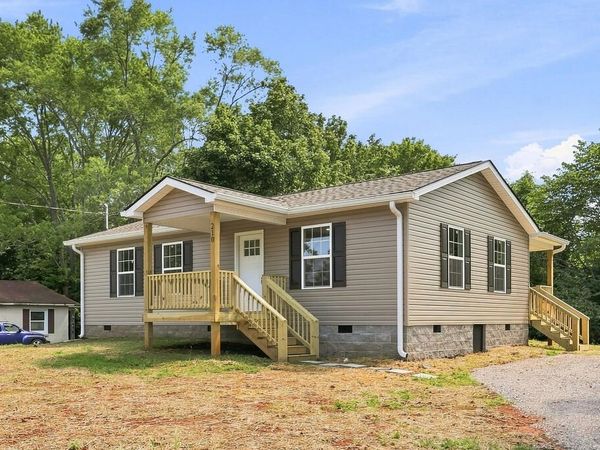 210 Wagoner Street, Sparta, TN 38583