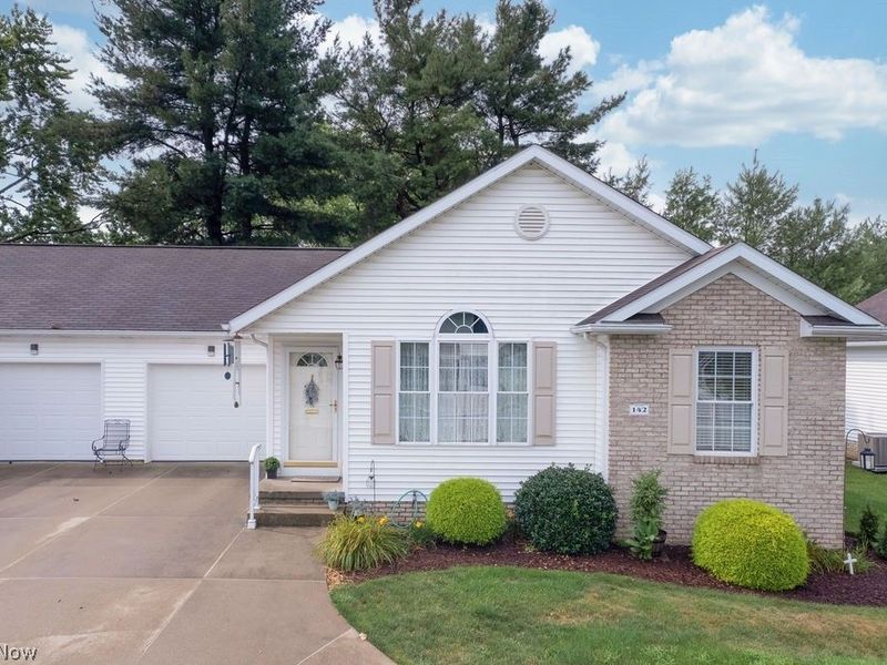 142 Carly Court, Hartville, OH 44632 Photo 1