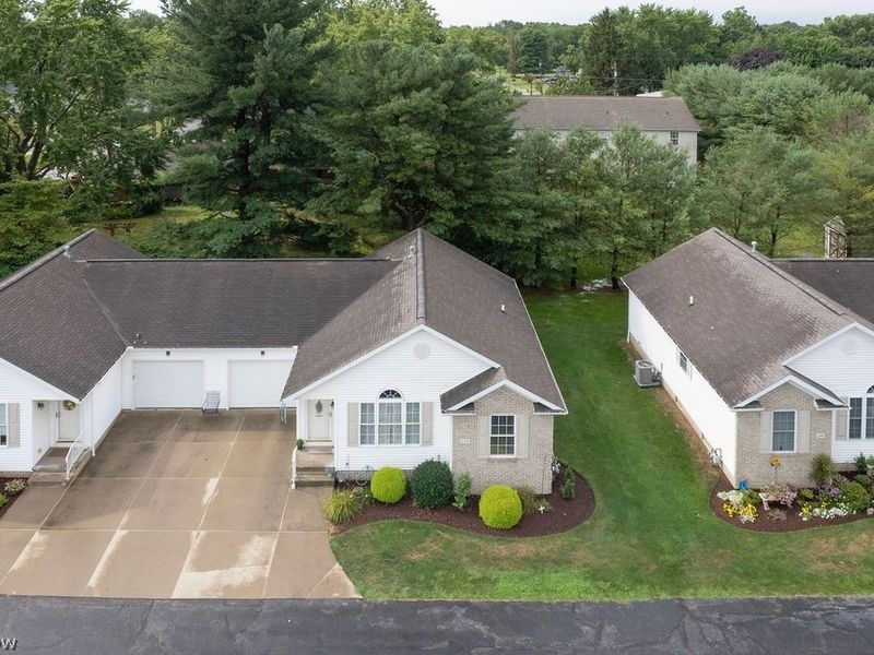 142 Carly Court, Hartville, OH 44632 Photo 36