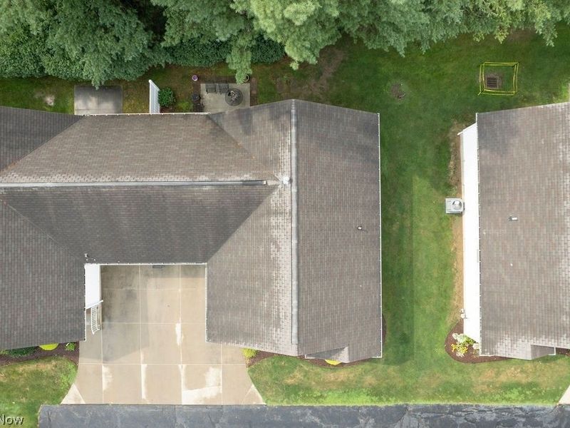 142 Carly Court, Hartville, OH 44632 Photo 37