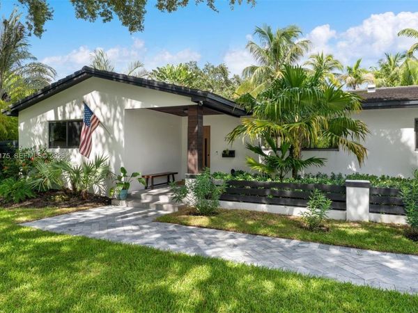 7790 SW 53rd Avenue , Miami, FL 33143