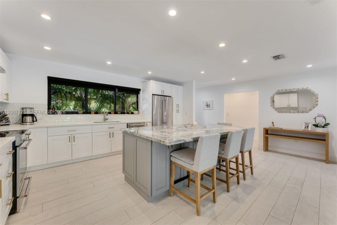7790 SW 53rd Avenue , Miami, FL 33143 Photo