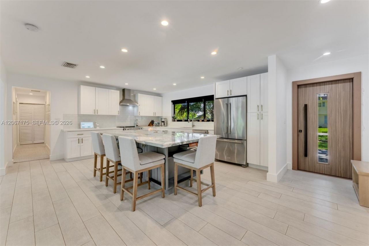7790 SW 53rd Avenue , Miami, FL 33143 Photo