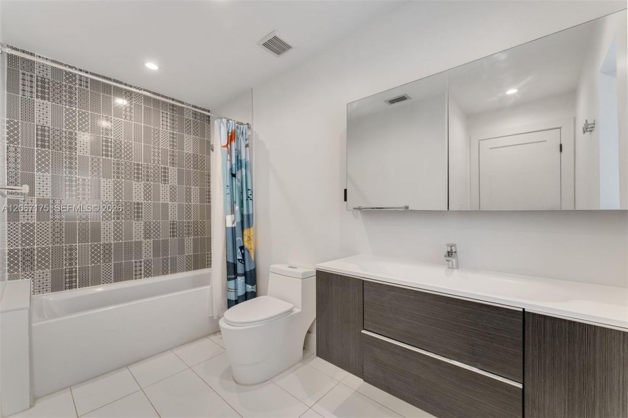 7790 SW 53rd Avenue , Miami, FL 33143 Photo