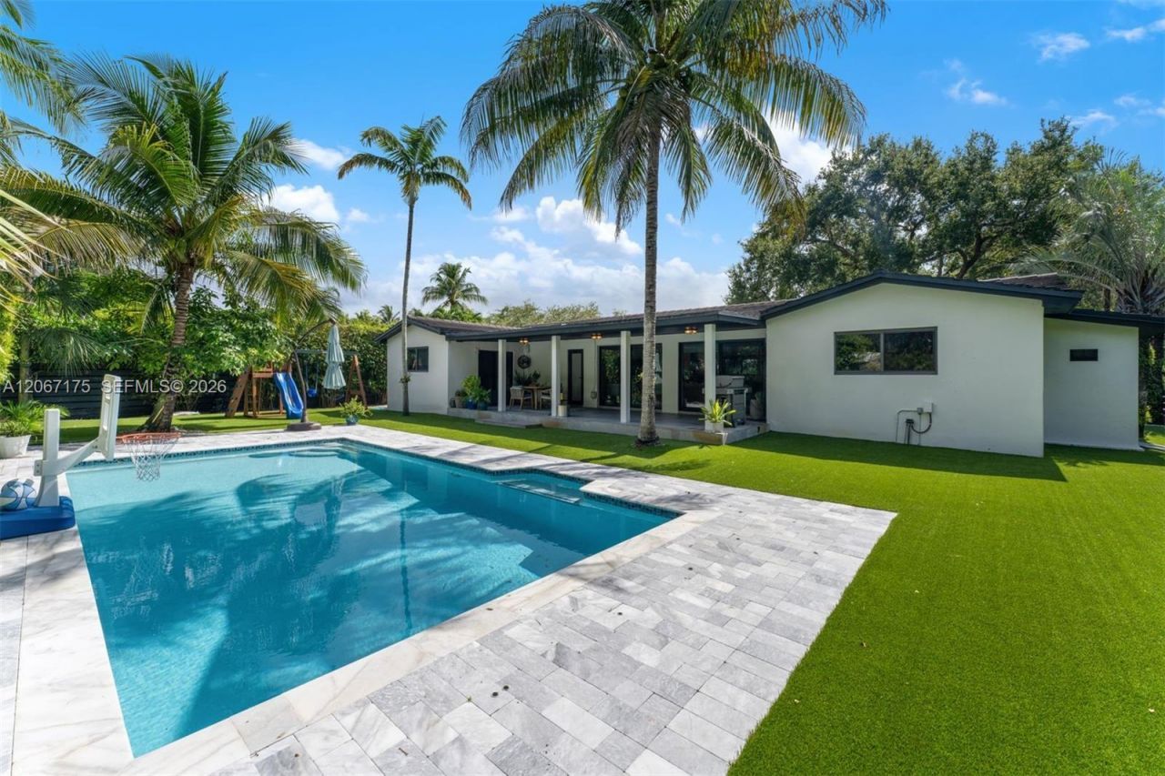 7790 SW 53rd Avenue , Miami, FL 33143 Photo