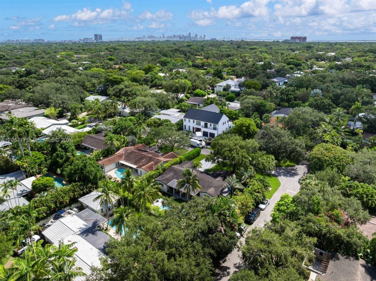 7790 SW 53rd Avenue , Miami, FL 33143 Photo
