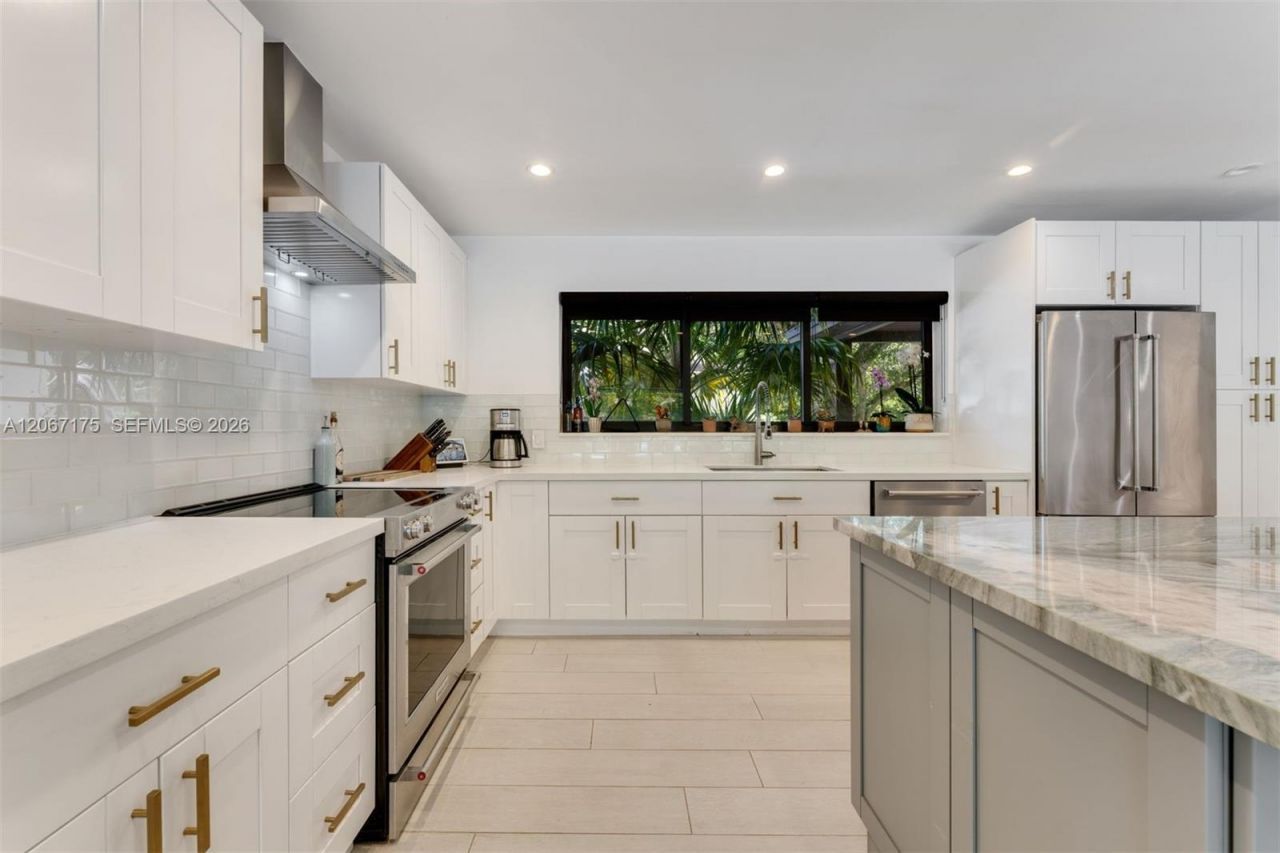 7790 SW 53rd Avenue , Miami, FL 33143 Photo