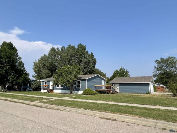 3616 CHAMPION DR, Rapid City, SD 57701