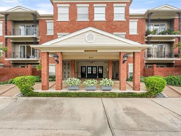 801 RUE BURGUNDY Street, Unit 113, Metairie, LA 70005