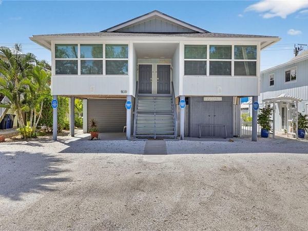 235 Mango ST, Unit 235,237, FORT MYERS BEACH, FL 33931