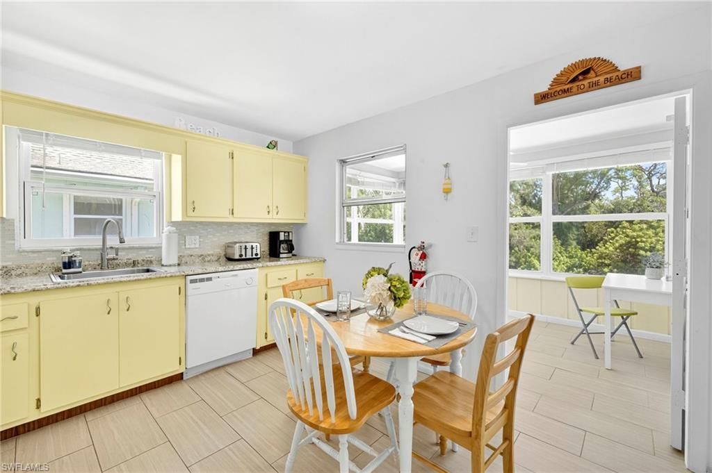 235 Mango St, Unit 235,237, Fort Myers Beach, FL 33931 Photo