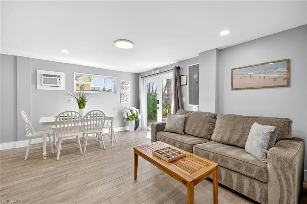 235 Mango St, Unit 235,237, Fort Myers Beach, FL 33931 Photo