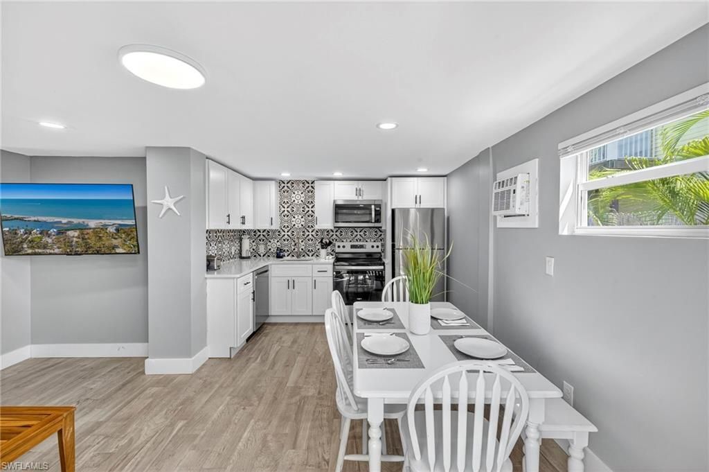 235 Mango St, Unit 235,237, Fort Myers Beach, FL 33931 Photo