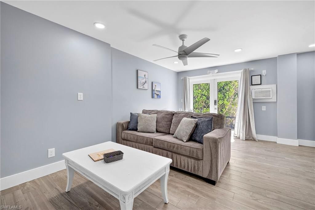 235 Mango St, Unit 235,237, Fort Myers Beach, FL 33931 Photo