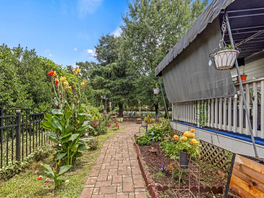 Property Image 61