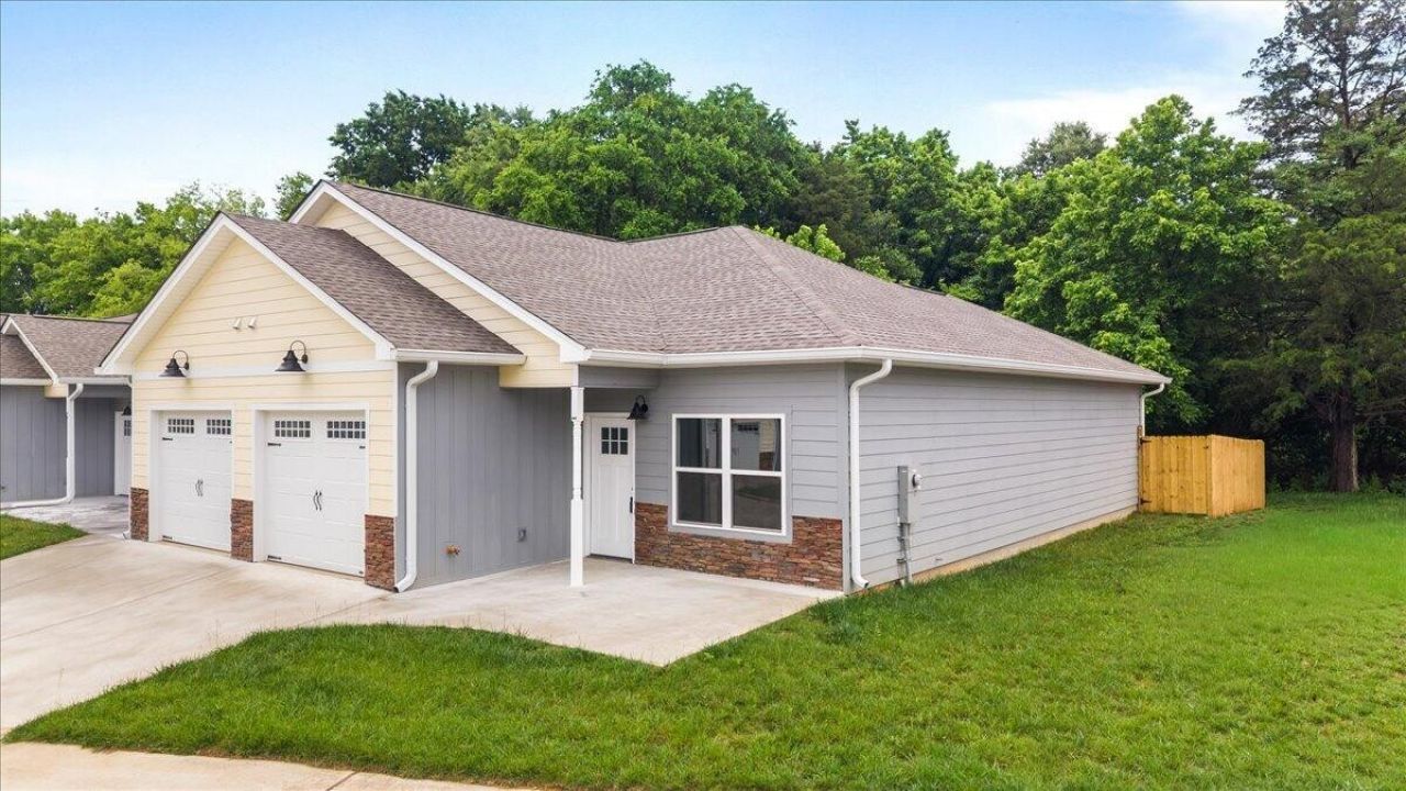 4470 Keith Street Nw, Cleveland, TN 37312 Main Photo